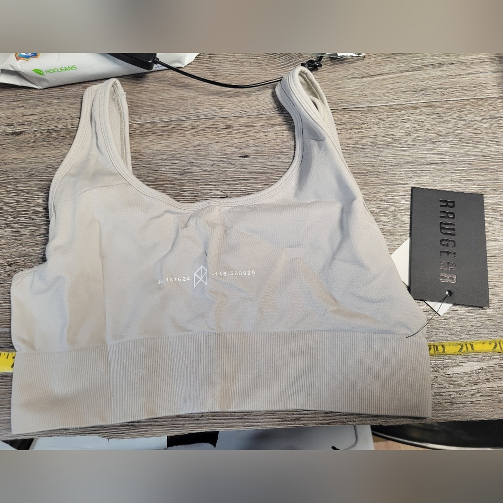 RawGear NWT Gray Sports Bra Size Medium